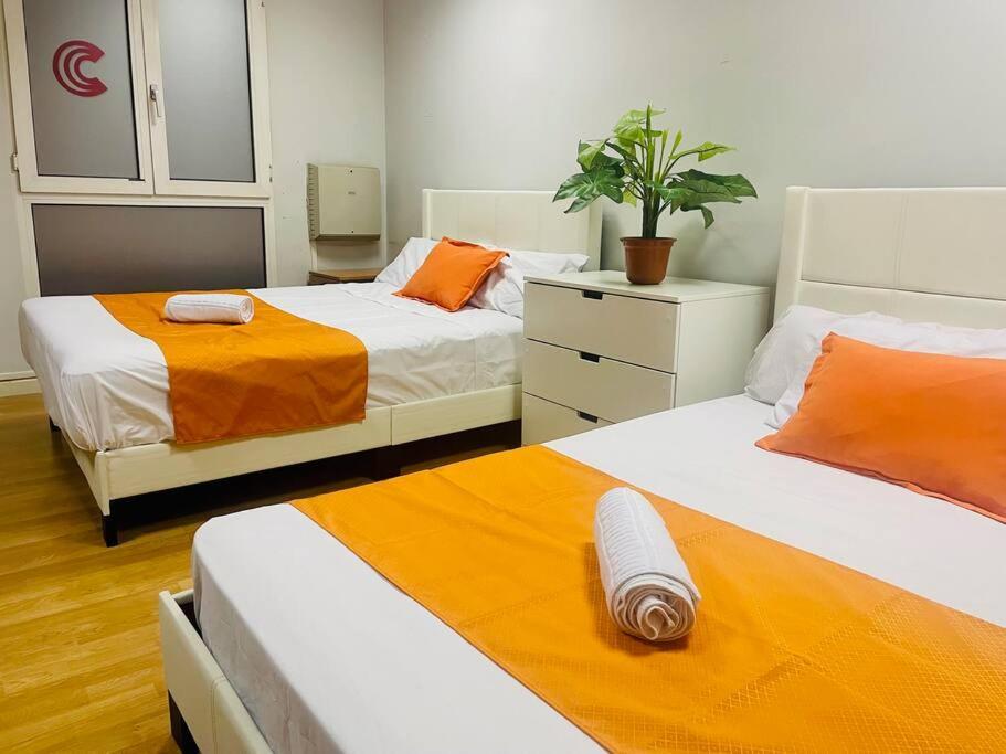 Apartments Plaza Callao มาดริด ภายนอก รูปภาพ